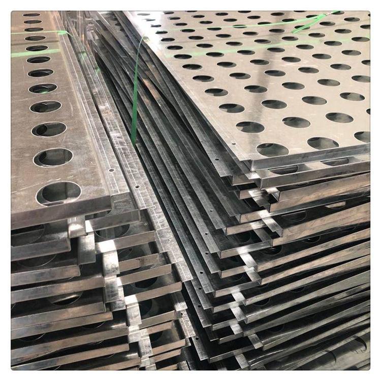 1616135819809833.jpg 201不銹鋼沖孔板.jpg